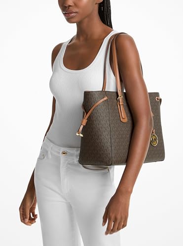 Michael Kors Voyager Medium Tote