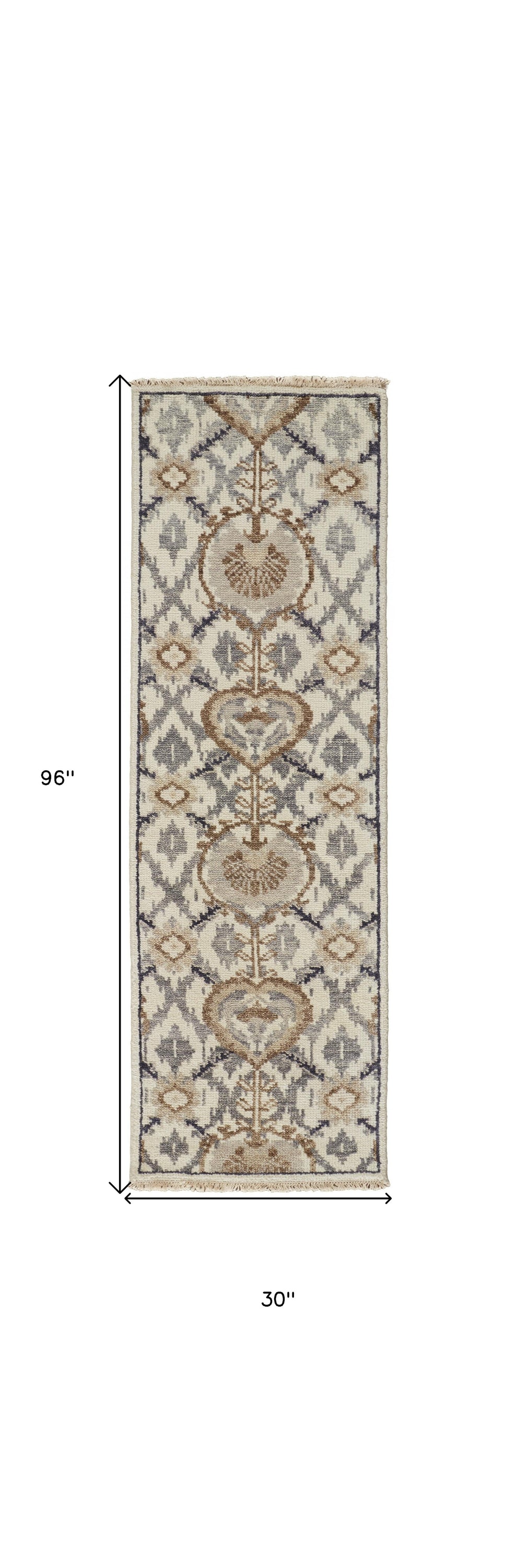 4' X 6' Gray and Ivory Wool Floral Hand Knotted Area Rug
