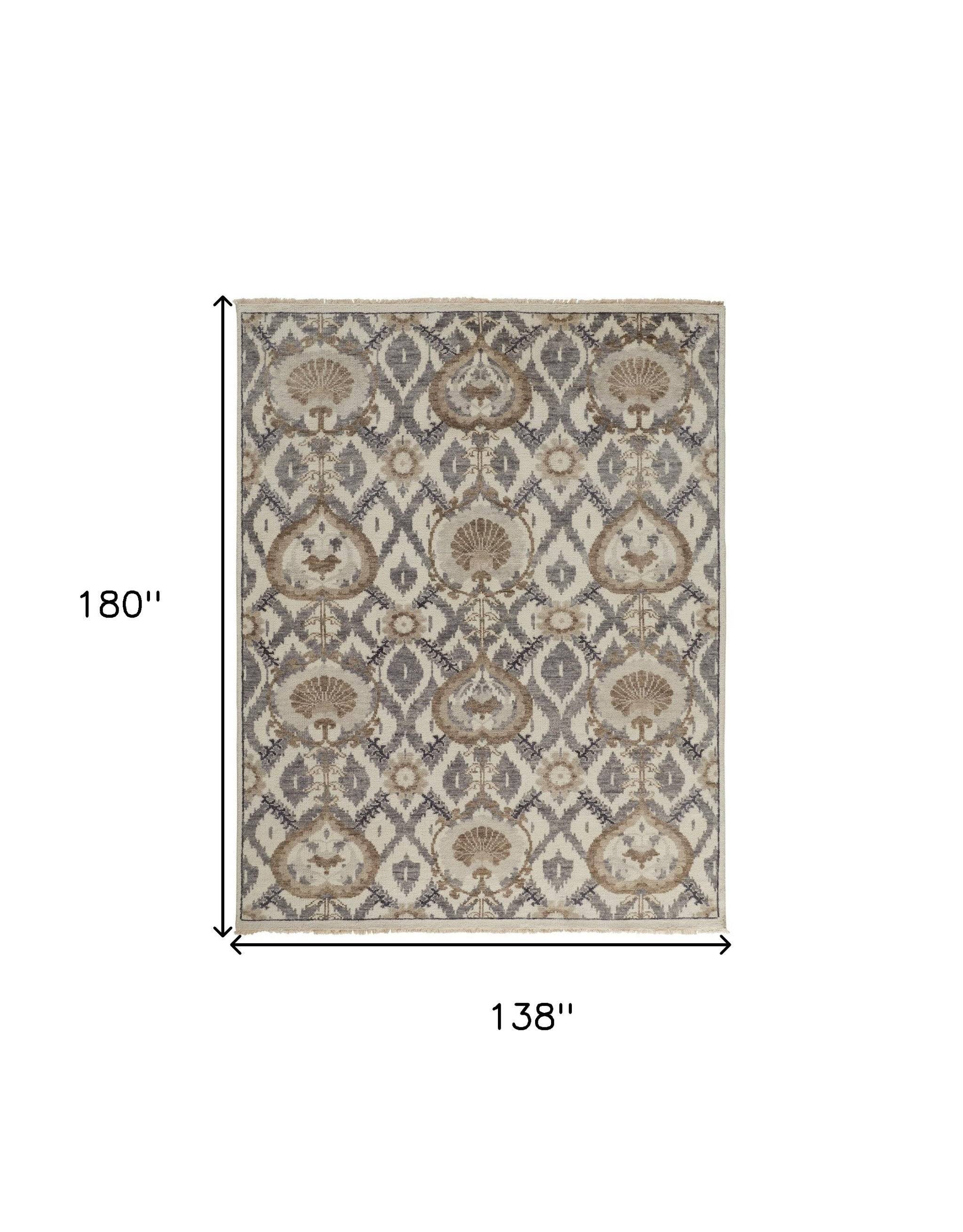 4' X 6' Gray and Ivory Wool Floral Hand Knotted Area Rug