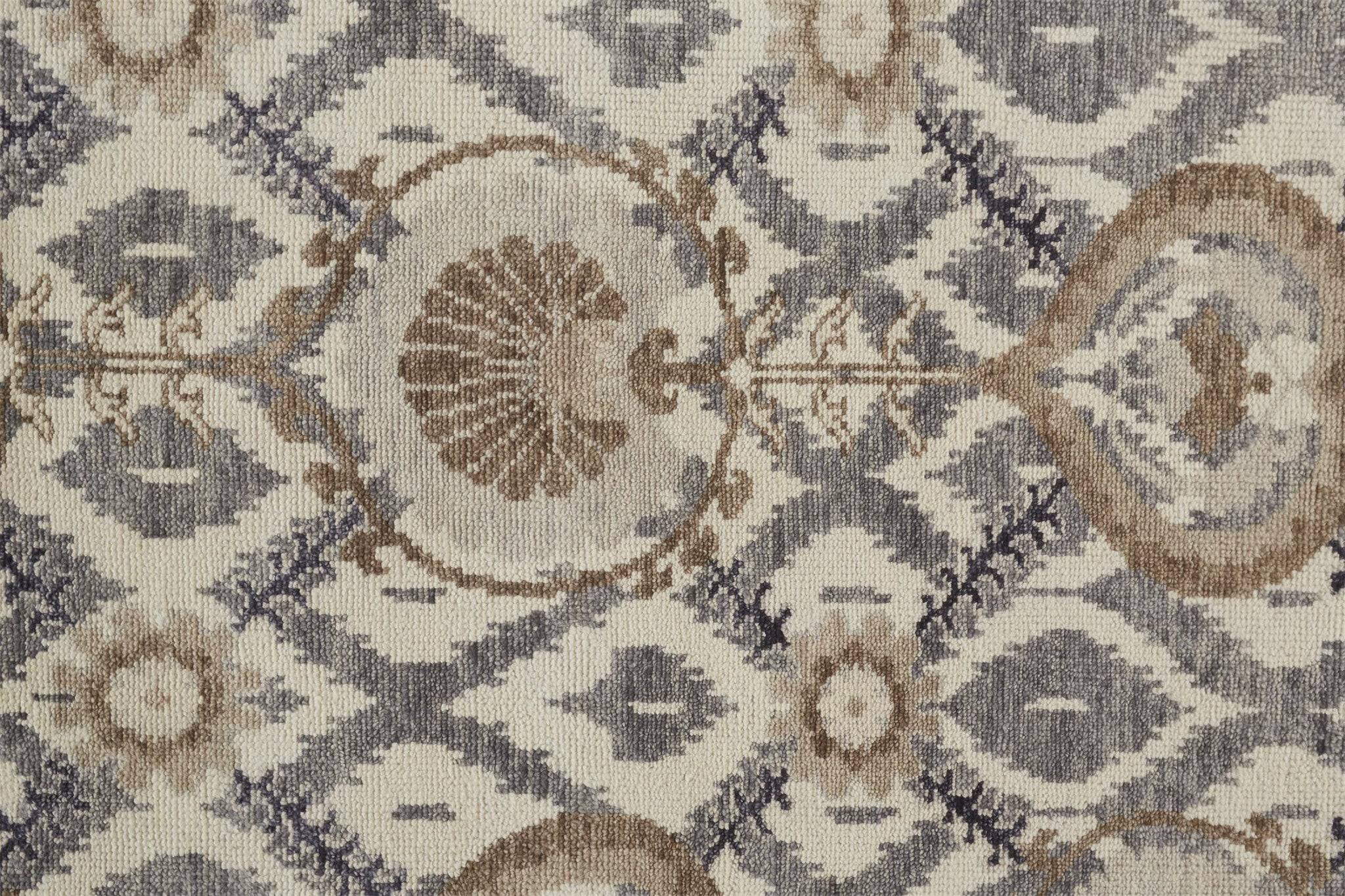 4' X 6' Gray and Ivory Wool Floral Hand Knotted Area Rug