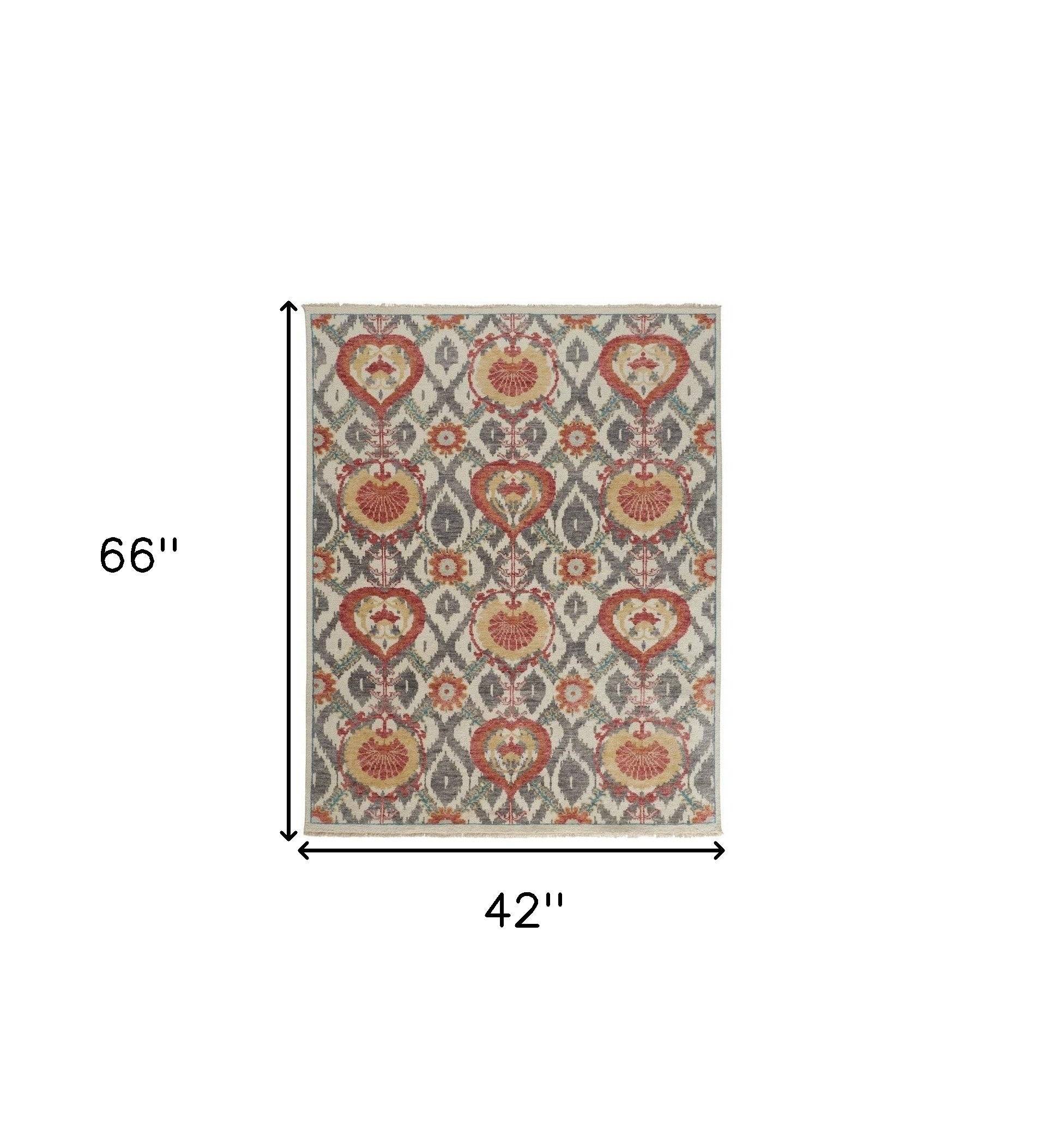 4' X 6' Gray and Ivory Wool Floral Hand Knotted Area Rug