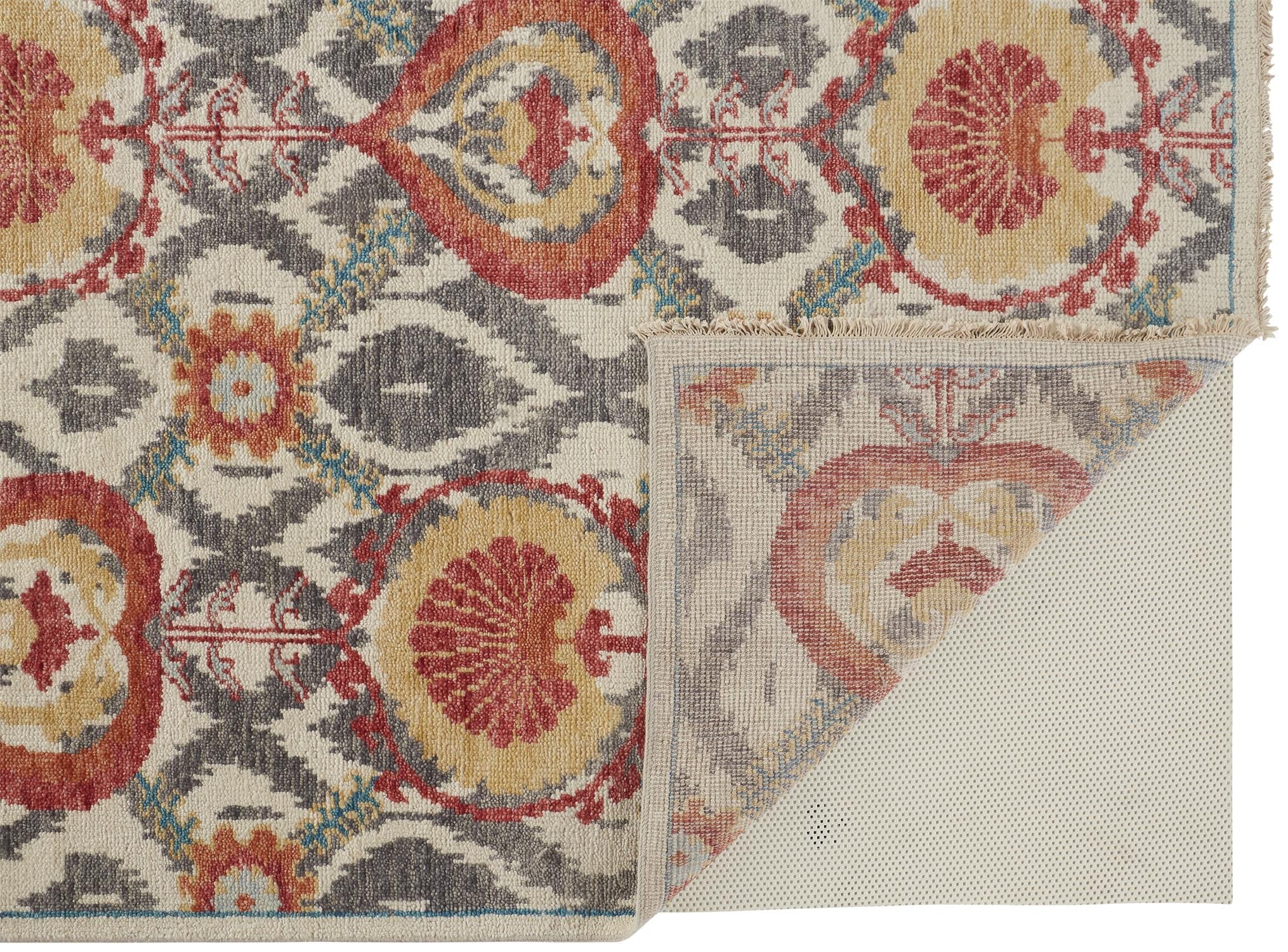 4' X 6' Gray and Ivory Wool Floral Hand Knotted Area Rug
