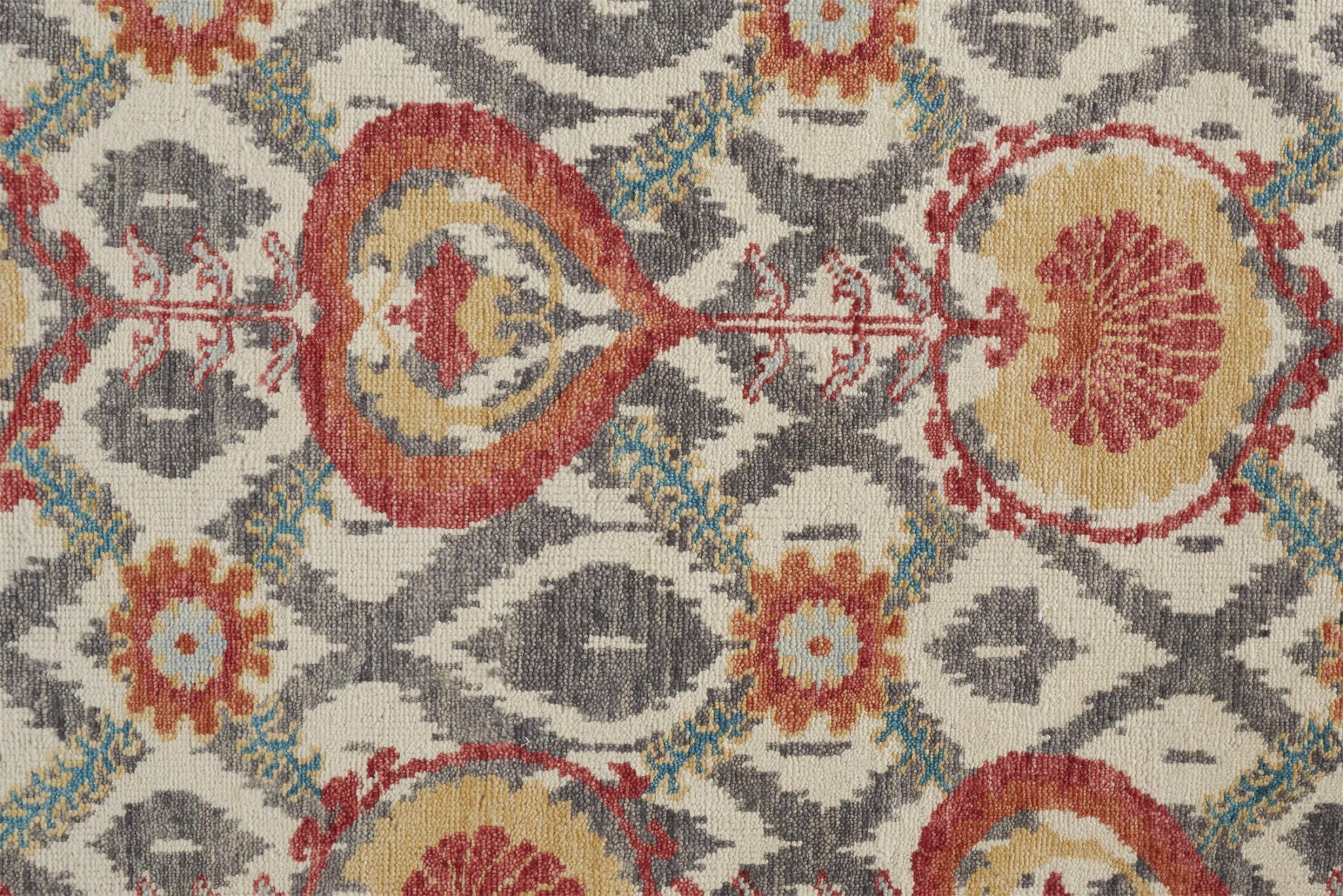 4' X 6' Gray and Ivory Wool Floral Hand Knotted Area Rug