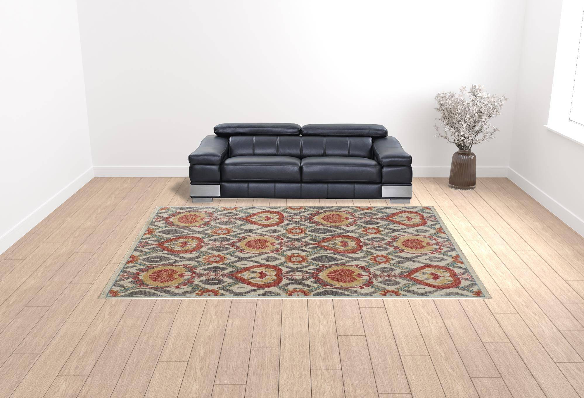4' X 6' Gray and Ivory Wool Floral Hand Knotted Area Rug