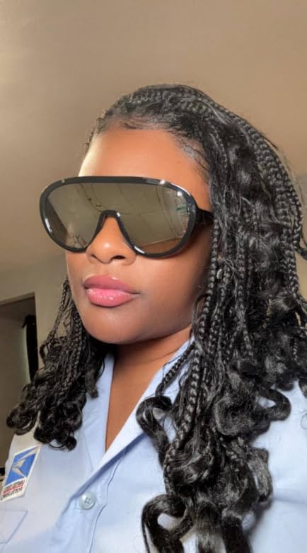 FEISEDY Sunglasses Women Oversized One Piece Frame UV400 Sun Glasses Trendy Retro Shades B2580