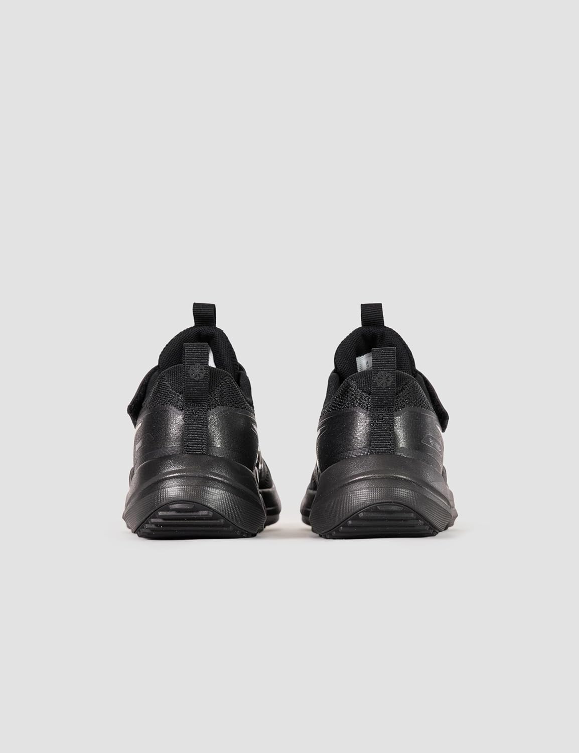 Nike Kids' Cosmic Runner Shoes