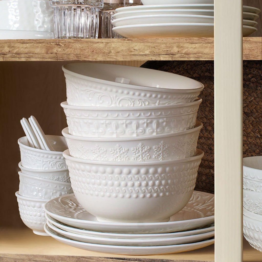 Large Salad Bowls Set of 4, 60oz White Serving Bowls Deep Deep Embossed Ceramic Mixing Bowl for Soup Kitchen, Eating, Ramen, Pasta, Dishwasher & Microwave Safe 8 inch (Multiple Patterns)