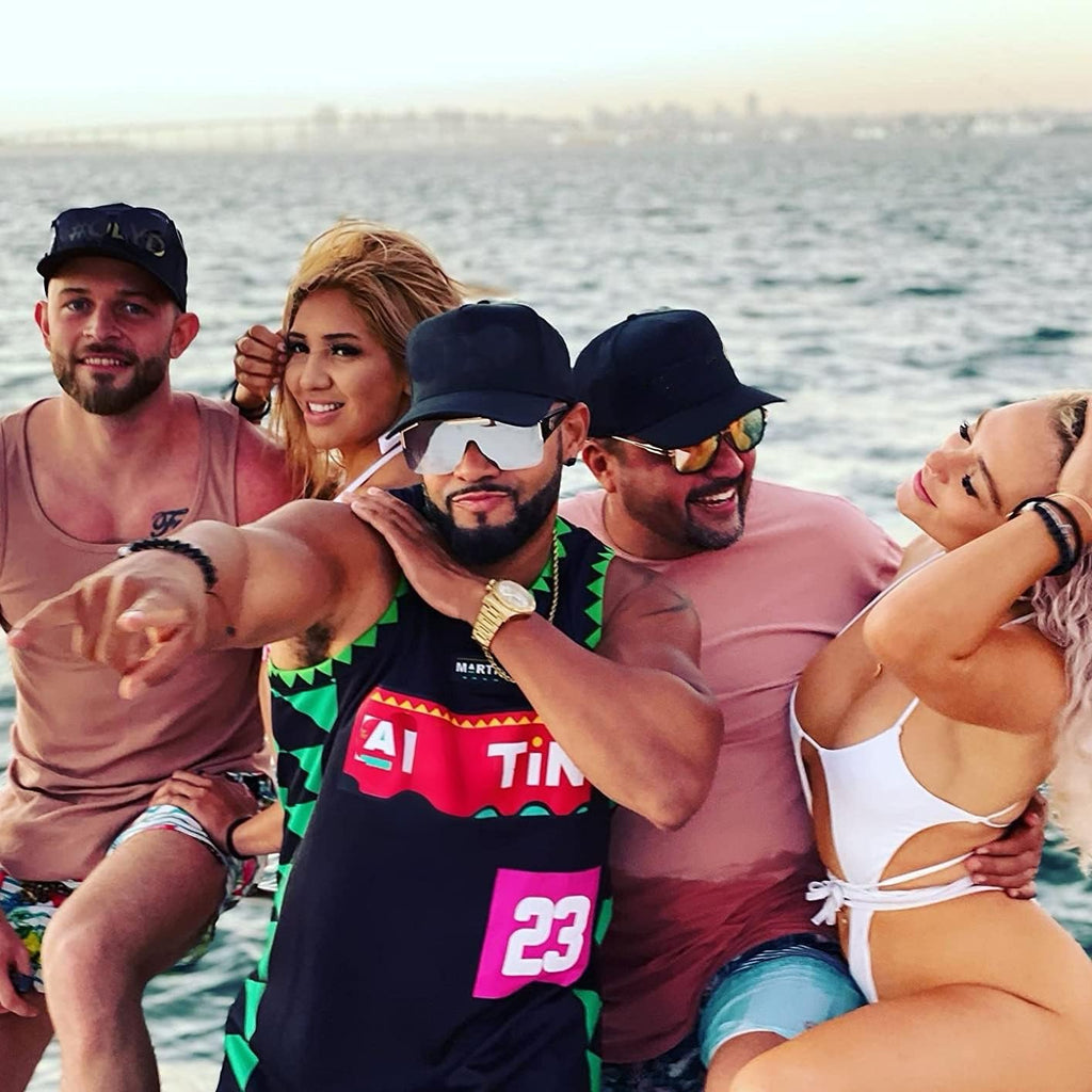 FEISEDY Square Oversized Sunglasses for Men Women, Flat Top Shield One Piece Lens Sun Glasses Shades B2765