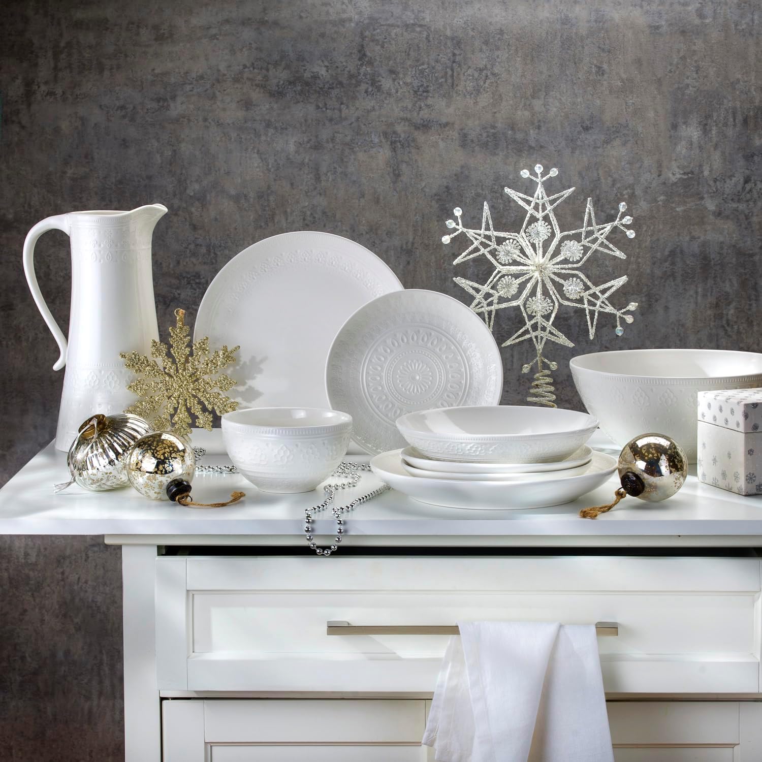 Euro Ceramica Fez Oval Stoneware Serving Platter in White, Large Serveware, Teardrop Mandala Pattern