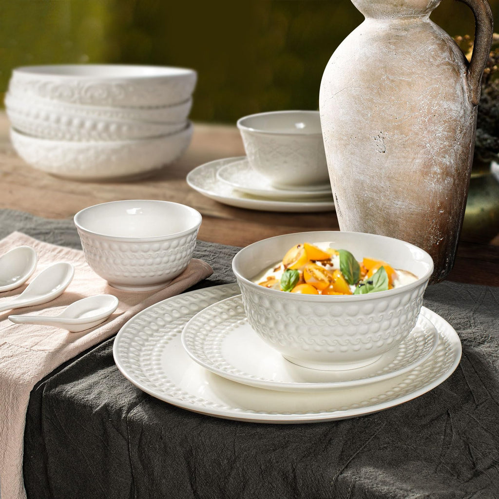 Large Salad Bowls Set of 4, 60oz White Serving Bowls Deep Deep Embossed Ceramic Mixing Bowl for Soup Kitchen, Eating, Ramen, Pasta, Dishwasher & Microwave Safe 8 inch (Multiple Patterns)