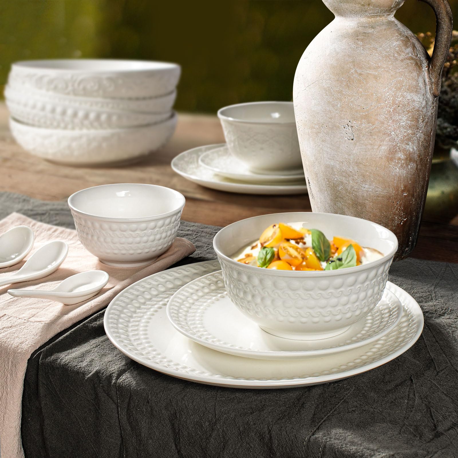 Large Salad Bowls Set of 4, 60oz White Serving Bowls Deep Deep Embossed Ceramic Mixing Bowl for Soup Kitchen, Eating, Ramen, Pasta, Dishwasher & Microwave Safe 8 inch (Multiple Patterns)