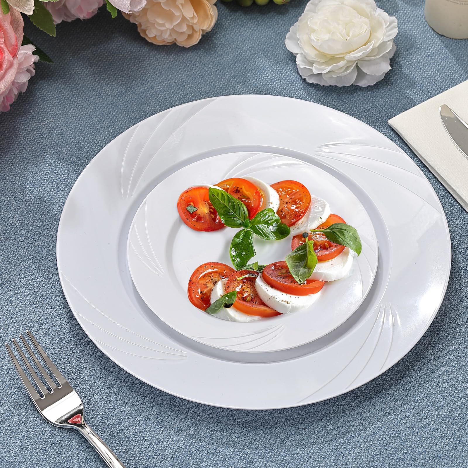350-Piece Gold Rim Plastic Dinnerware Set for 50 Guests, Elegant Disposable Dinnerware for Party, Wedding. Includes Dinner Plates, Dessert Plates, Gold Silverware, Napkins, Cups