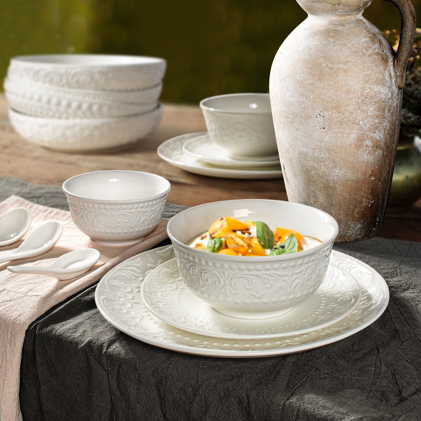 Large Salad Bowls Set of 4, 60oz White Serving Bowls Deep Deep Embossed Ceramic Mixing Bowl for Soup Kitchen, Eating, Ramen, Pasta, Dishwasher & Microwave Safe 8 inch (Multiple Patterns)