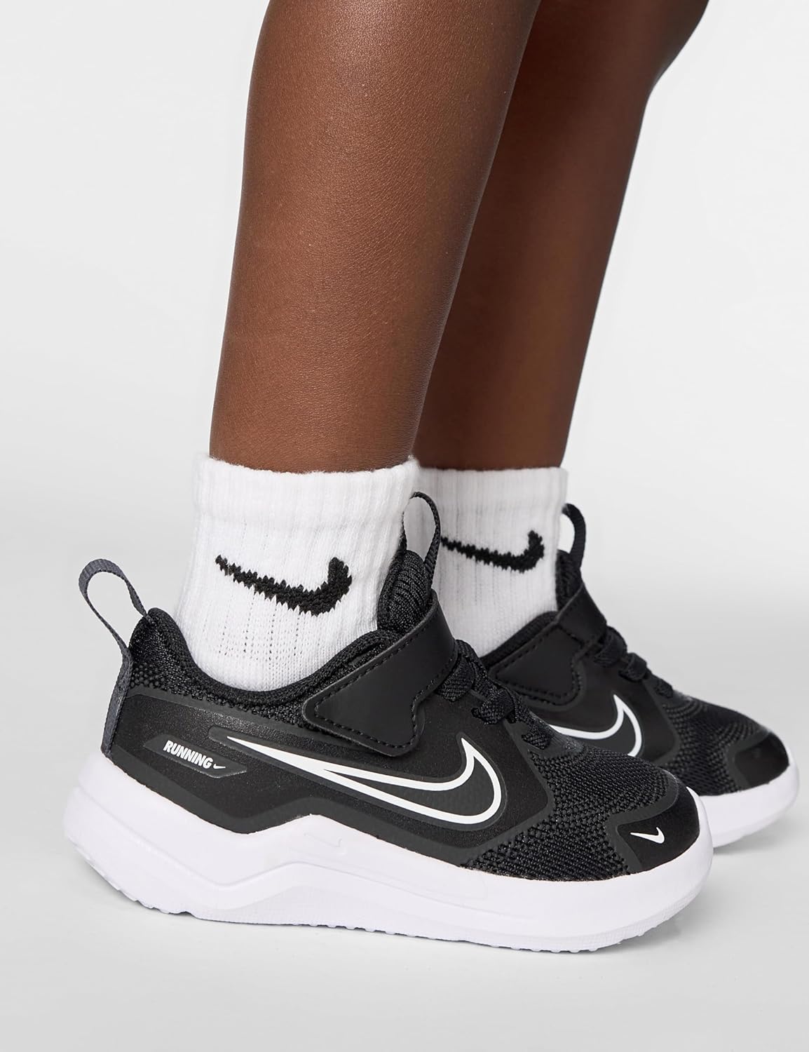 Nike Kids' Cosmic Runner Shoes