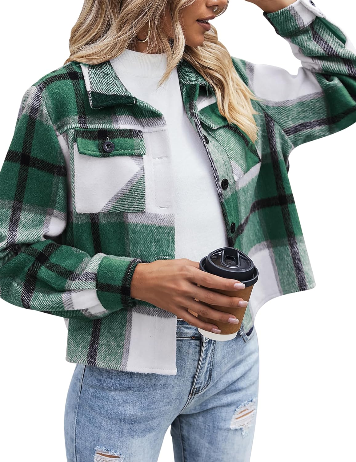 Zeagoo Flannels for Women Cropped Shacket Jacket Fashion Plaid Button Down Shirt 2025 Fall Coat Tops