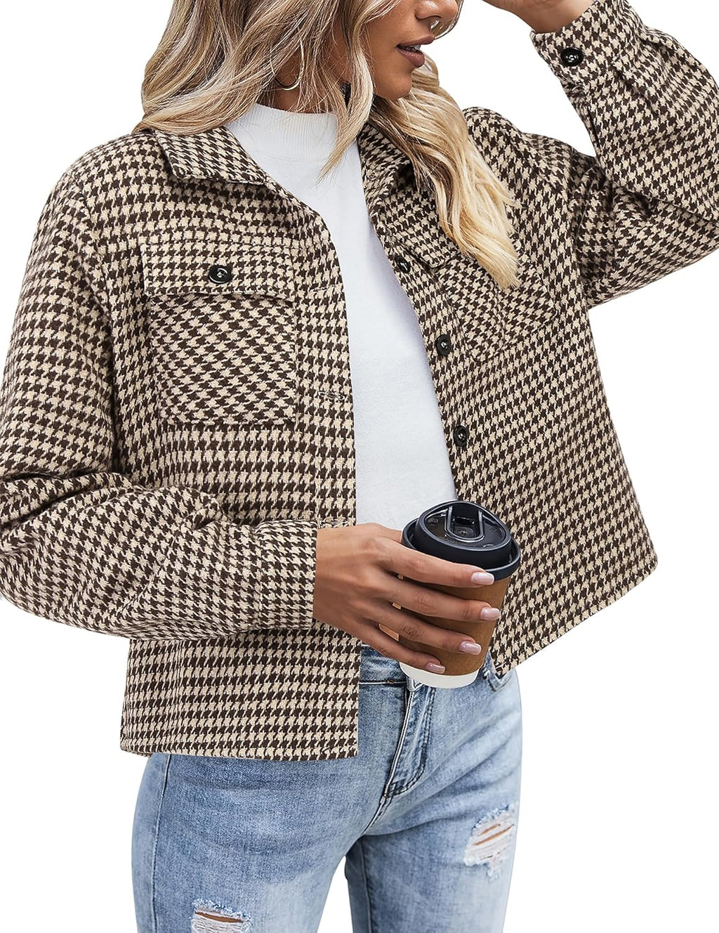 Zeagoo Flannels for Women Cropped Shacket Jacket Fashion Plaid Button Down Shirt 2025 Fall Coat Tops
