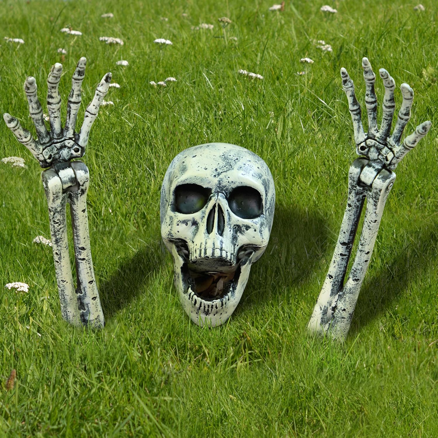 JOYIN 3 Pcs Halloween Skeleton Decorations Outdoor, Realistic Looking Skeleton Yard Stakes, Groundbreaker Skull Decor for Graveyard Yard Lawn Garden Party Supplies