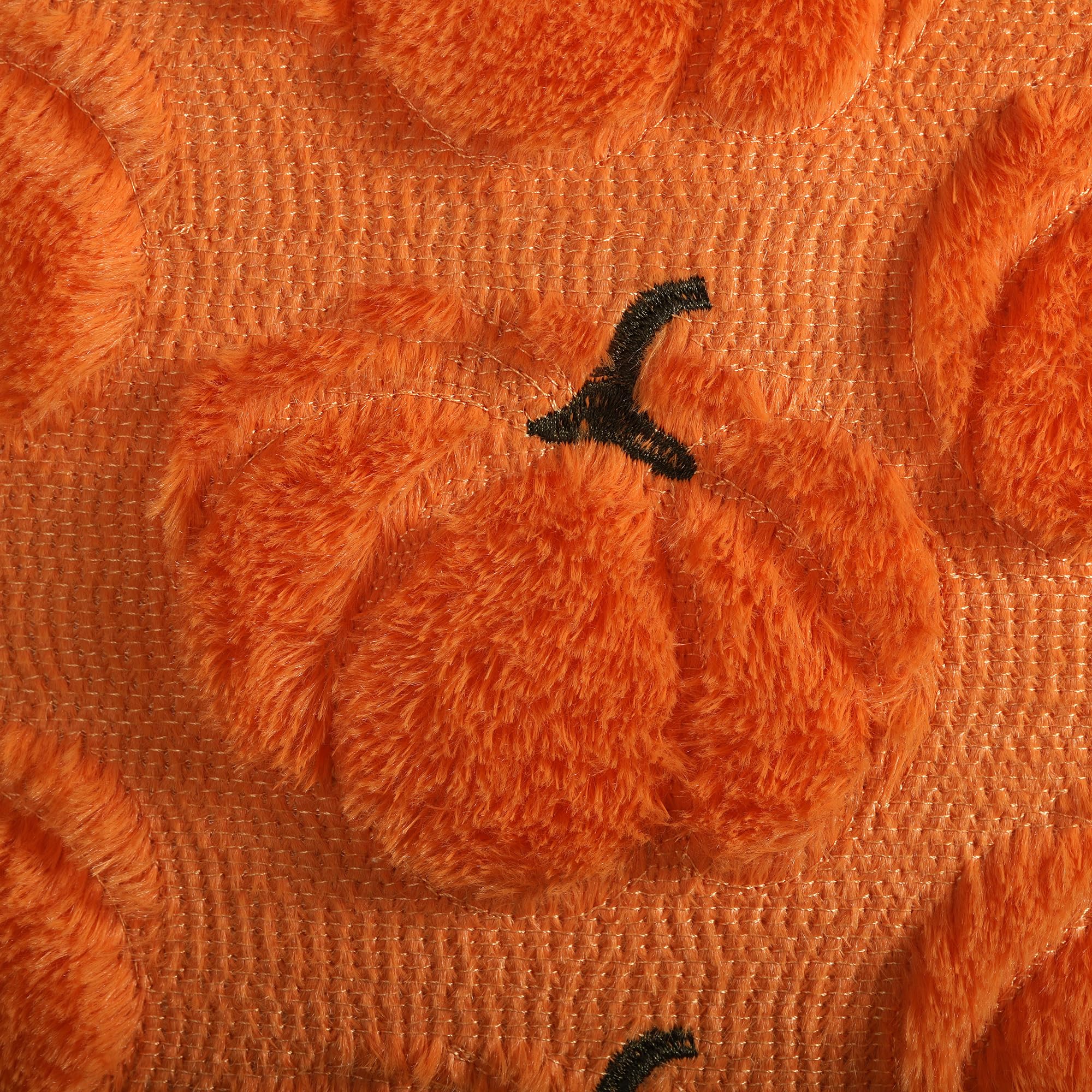 4TH Emotion Fall Pumpkins Decorative Pillow Covers 18x18 Set of 2, Beige Soft Plush Faux Fur Wool Farmhouse Throw Cushion Cases for Autumn Thanksgiving Holiday Home Decorations